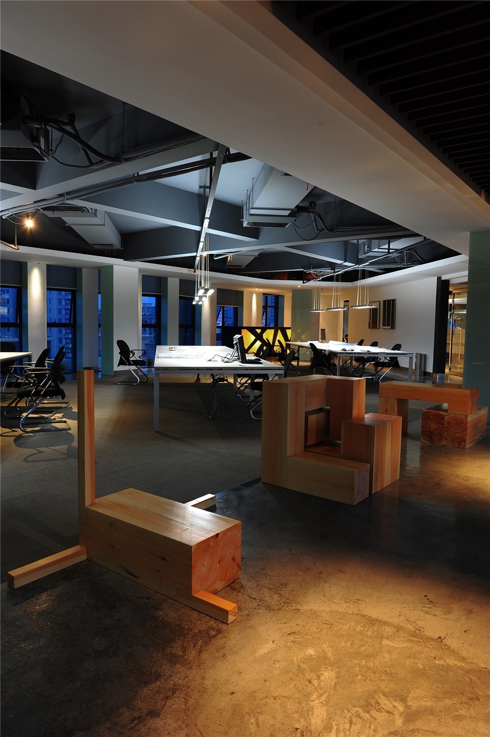 利恩總部辦公大樓室內(nèi)設(shè)計(jì)